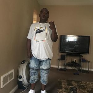 Meet your Posher, Lawrence